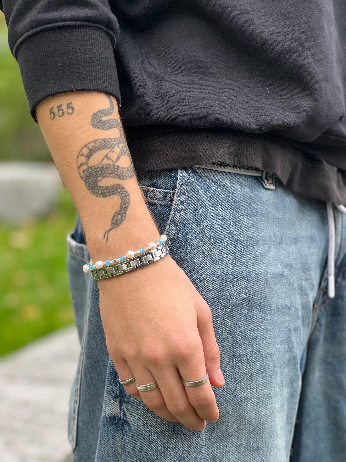 Ferskvannsperle Armbånd for Gutter - Hvit og Lyseblå