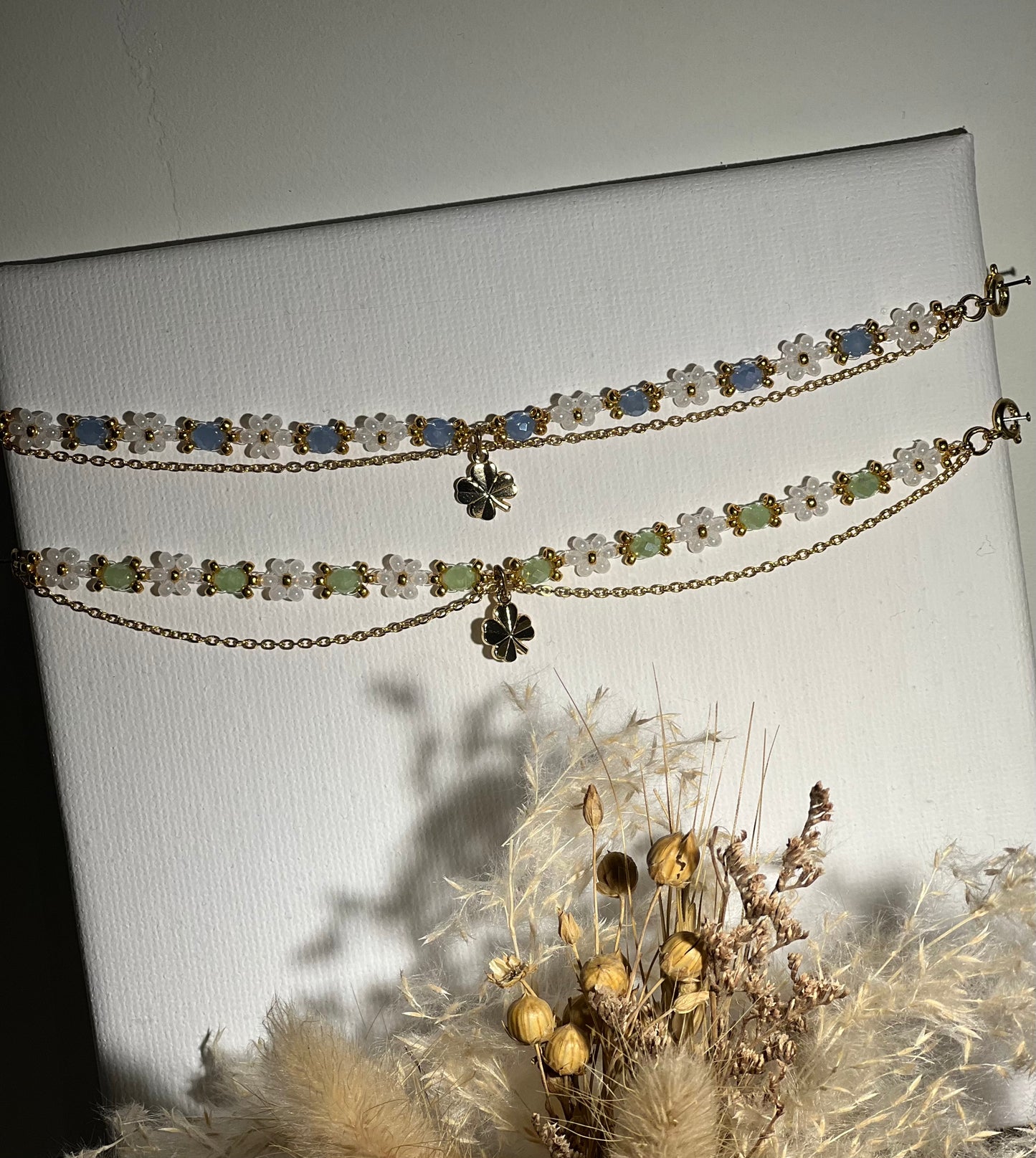 Lucky Charm Armbåndsett - Blomster med Kløverblad