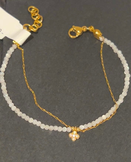 Lucky Clover Pearl Charm Bracelet